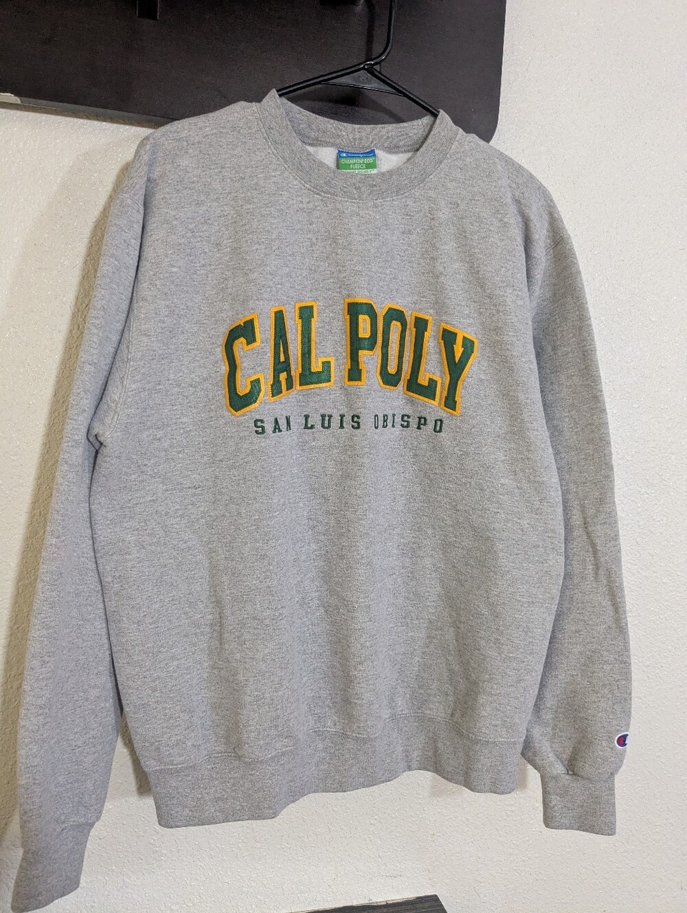 Cal Poly SAN LUIS OBISPO Sweatshirt Gray w Green Font Unisex Size Medium